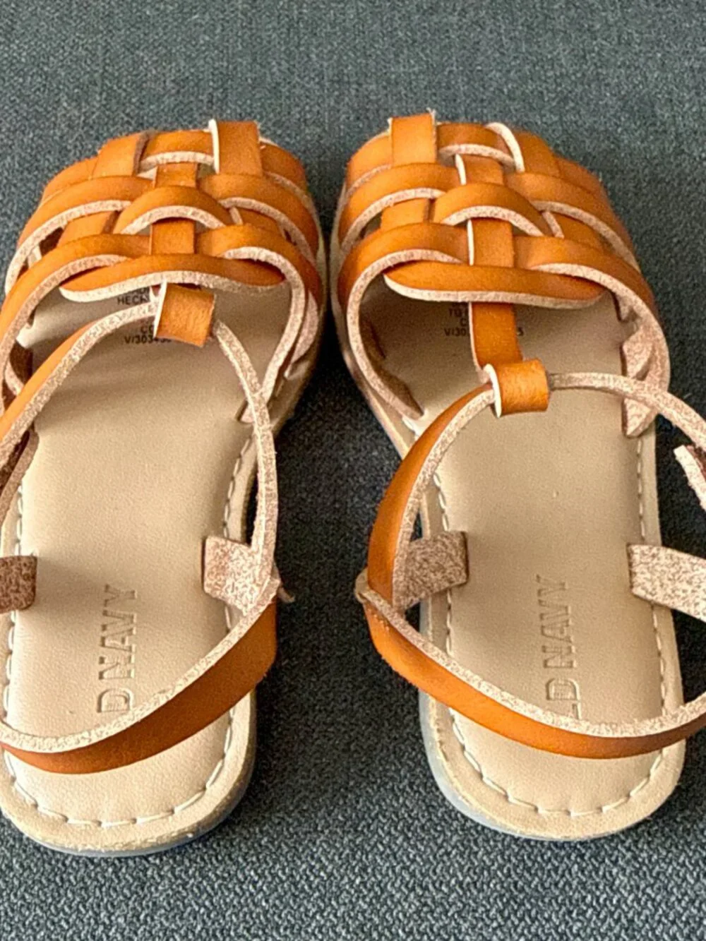 Old Navy Brown Fisherman Sandals Toddler Size 7
